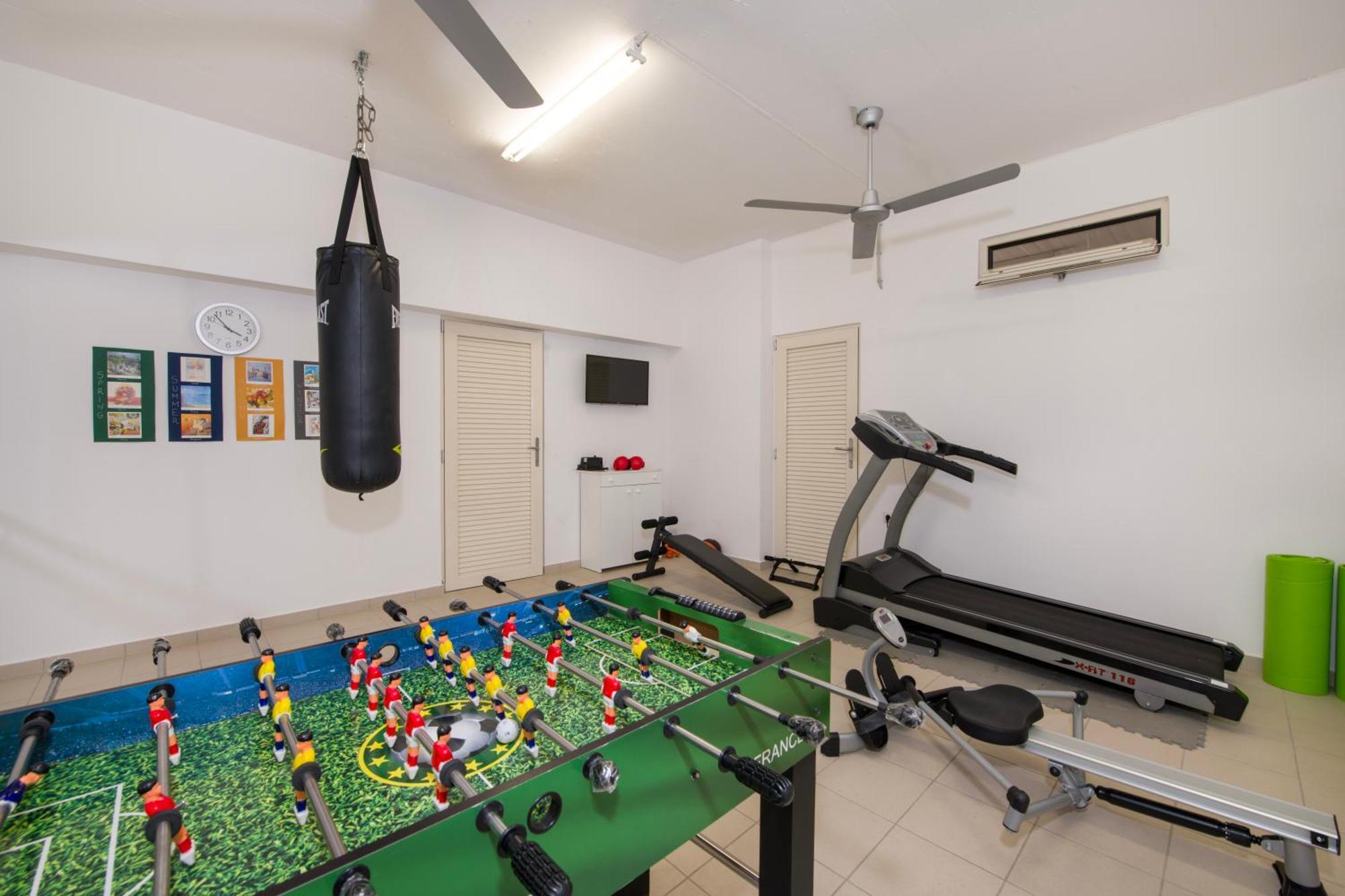 Four Seasons Private Villa - Seaview - Big Heated Pool - Gym - Sport Activities Gouves Eksteriør billede
