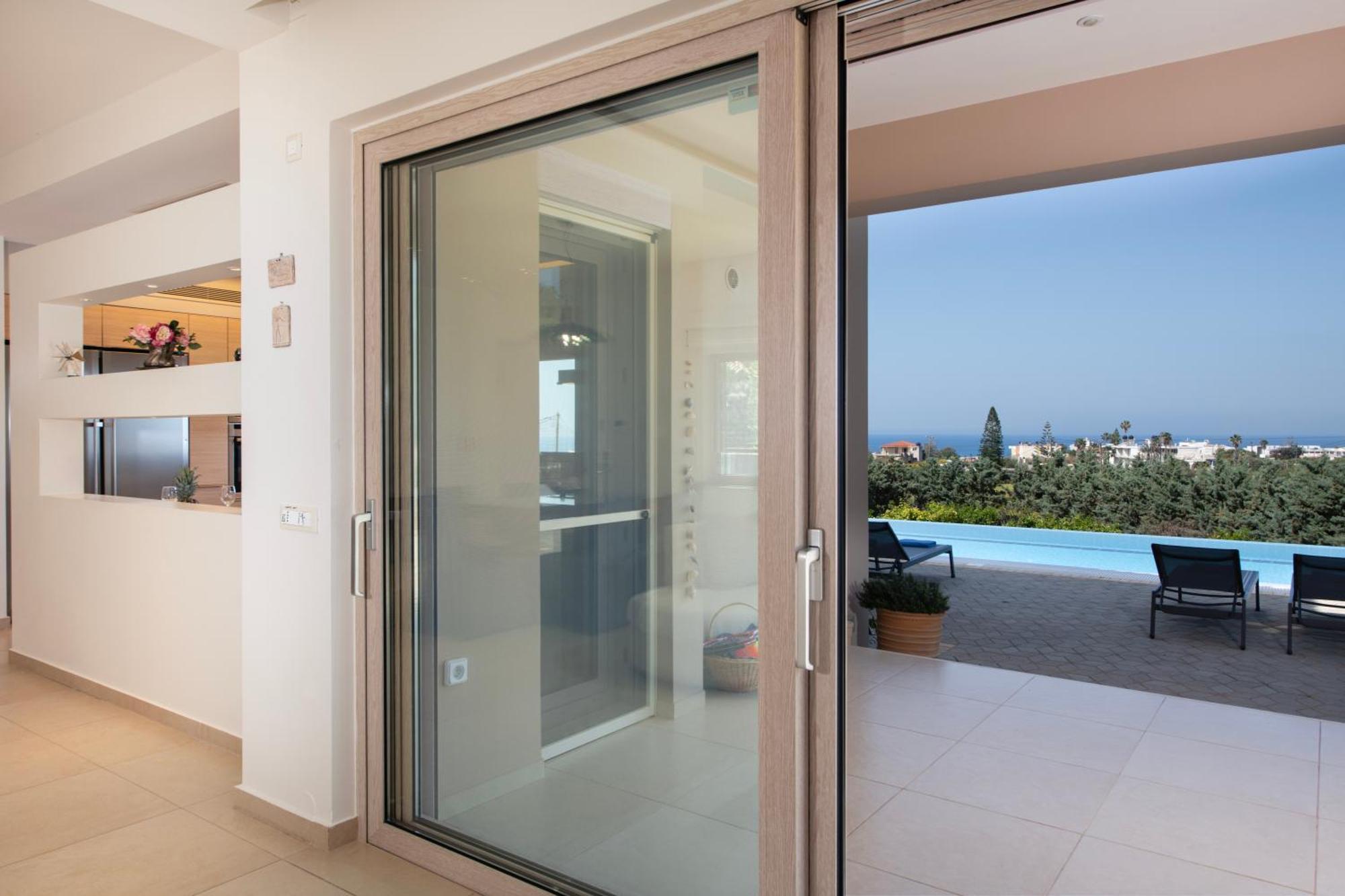 Four Seasons Private Villa - Seaview - Big Heated Pool - Gym - Sport Activities Gouves Eksteriør billede